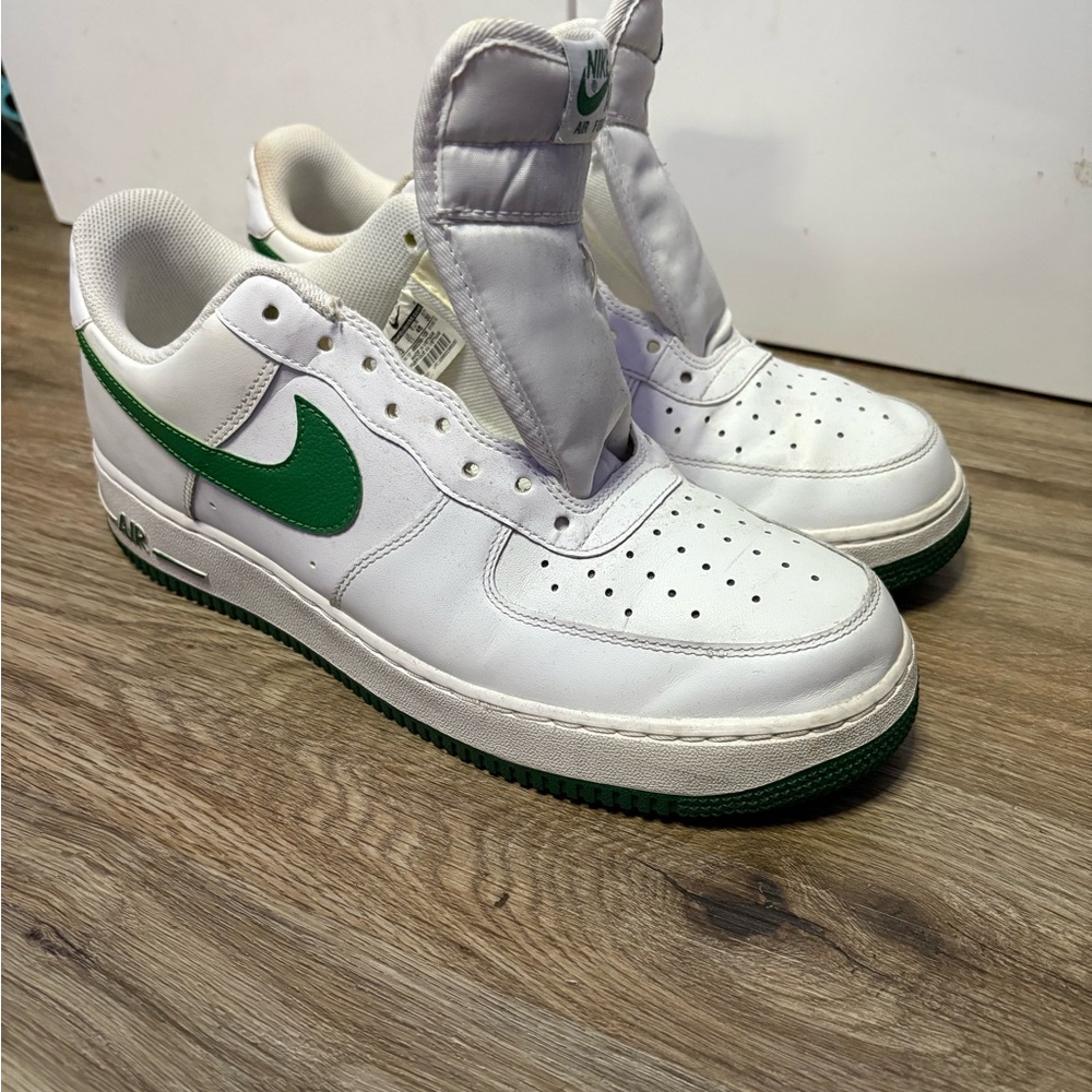 Nike Air Force 1 White and Green